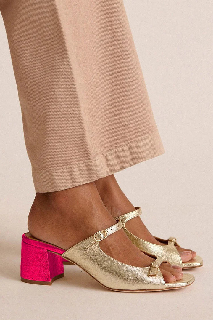 Tallulah – Gold Colour-Block Cut-Out Slingback Chunky Heels – Byron Grace