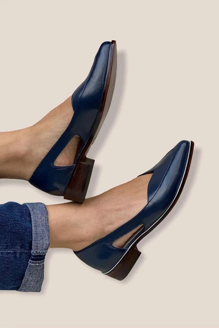 Willa – Navy Blue Casual Cut-Out Pointed Slip-On Ballet Flats – Byron Grace