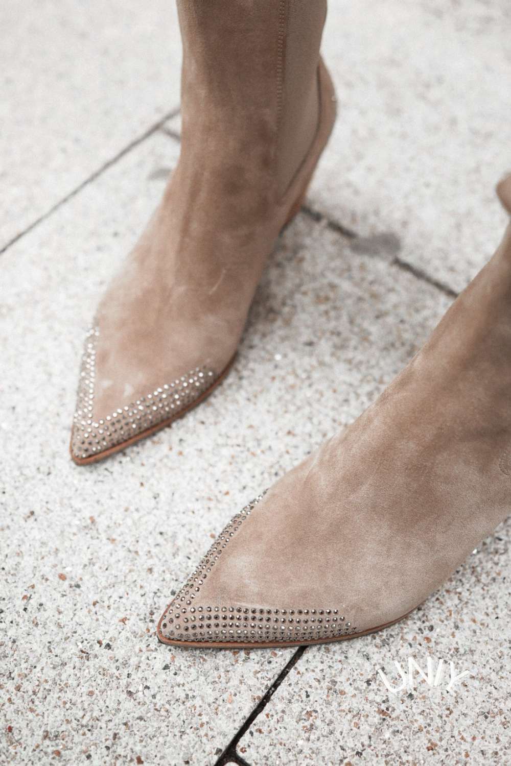 Flora – Beige Suede Western Ankle Boots – Byron Grace