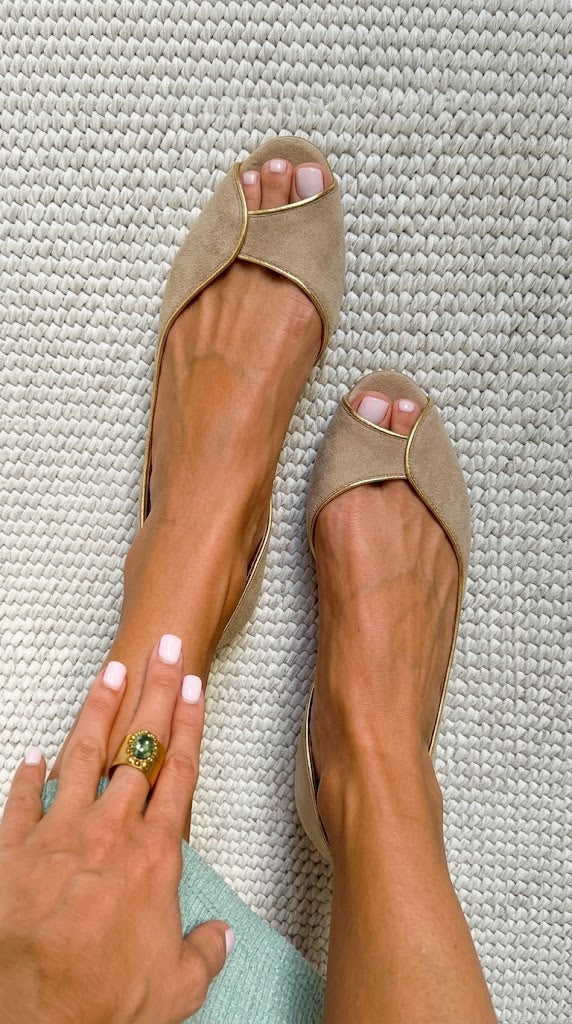 Ivy – Beige and Gold Suede d'Orsay Open-Toe Ballet Flats – Byron Grace