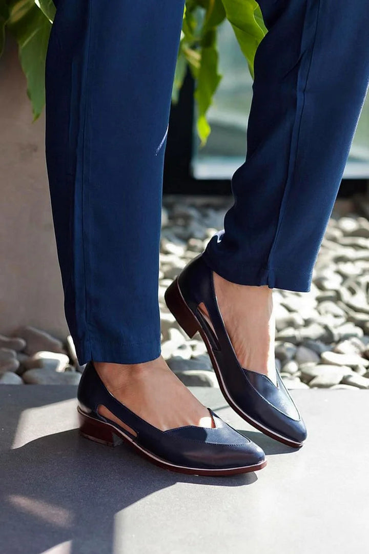 Willa – Navy Blue Casual Cut-Out Pointed Slip-On Ballet Flats – Byron Grace