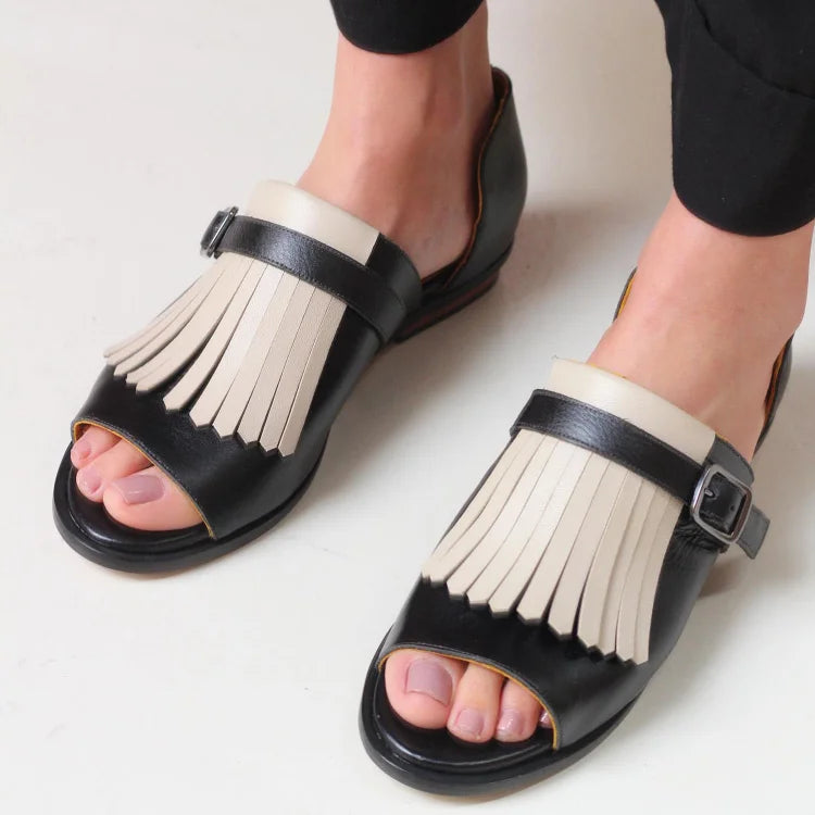 Dahlia – Contrast Open Round-Toe Slip-On Sandals with Fringe – Byron Grace