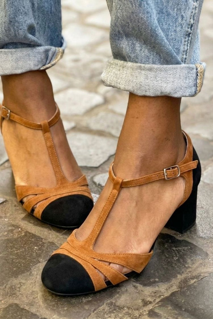 Nerida – Fuchsia Colour-Block Cut-Out Chunky Heels with Buckle and T-Strap – Byron Grace