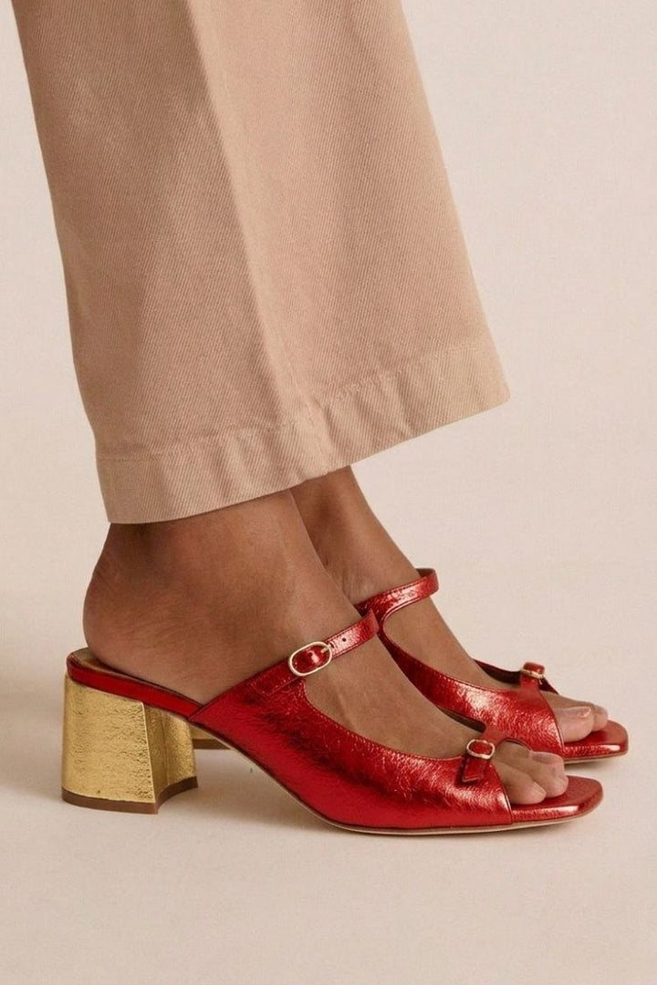 Tallulah – Gold Colour-Block Cut-Out Slingback Chunky Heels – Byron Grace
