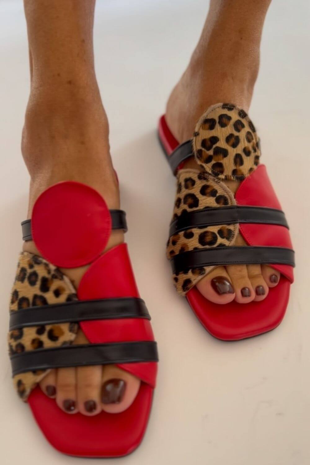 Hollie – Red Leopard-Print Colour-Block Square-Toe Slides – Byron Grace