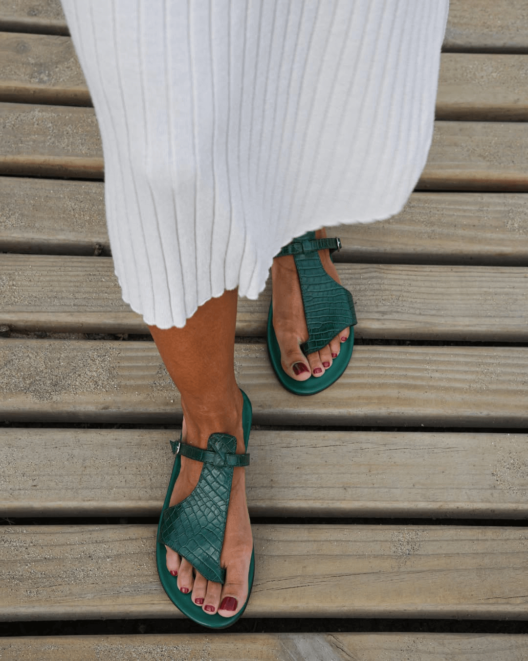 Isla – Croc-Effect Thong Sandals with Instep Strap and Buckle – Byron Grace
