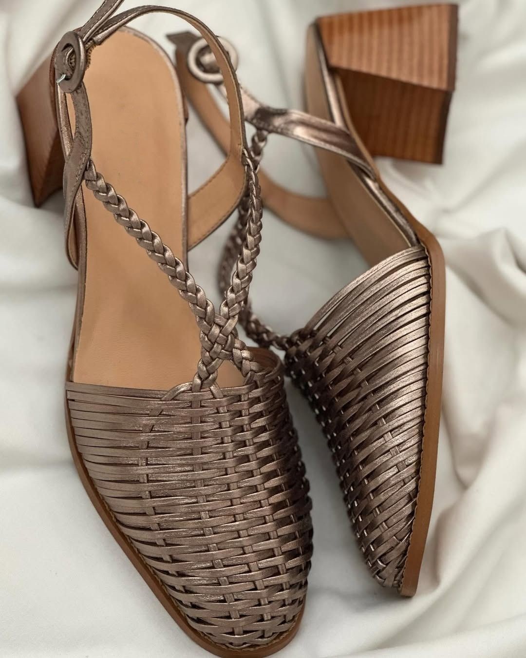 Fleur – Champagne Woven Metallic Pointed Block Heels with Straps – Byron Grace