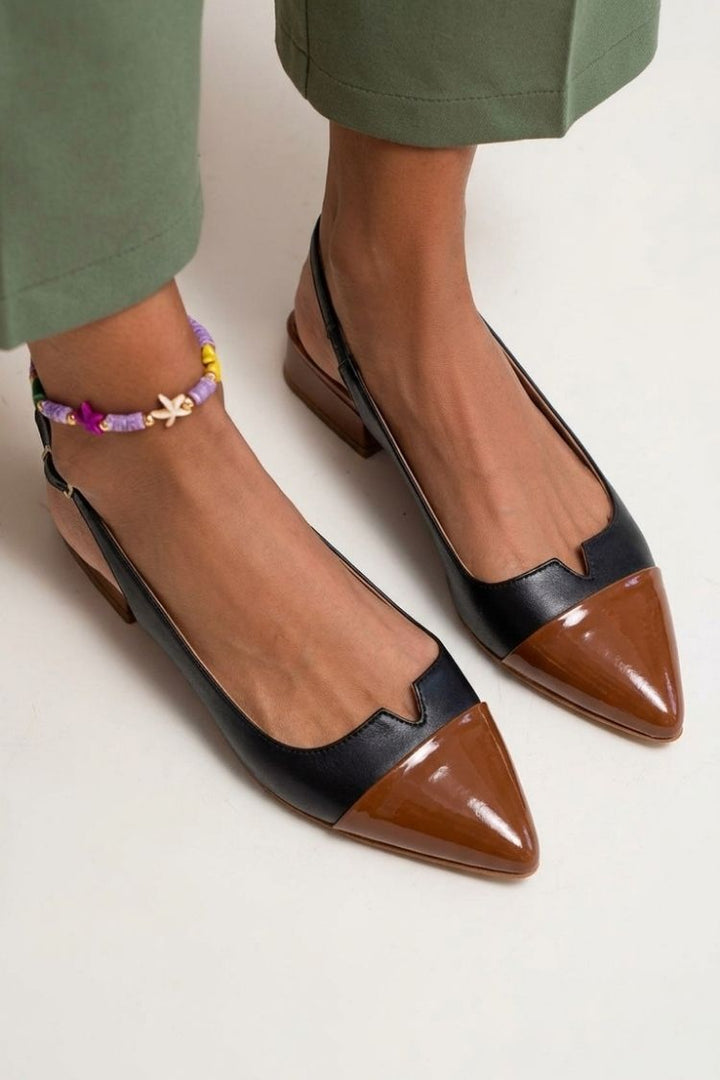 Joanna – Colour-Block Cut-Out Pointed Slingback Ballet Flats with Buckle – Byron Grace