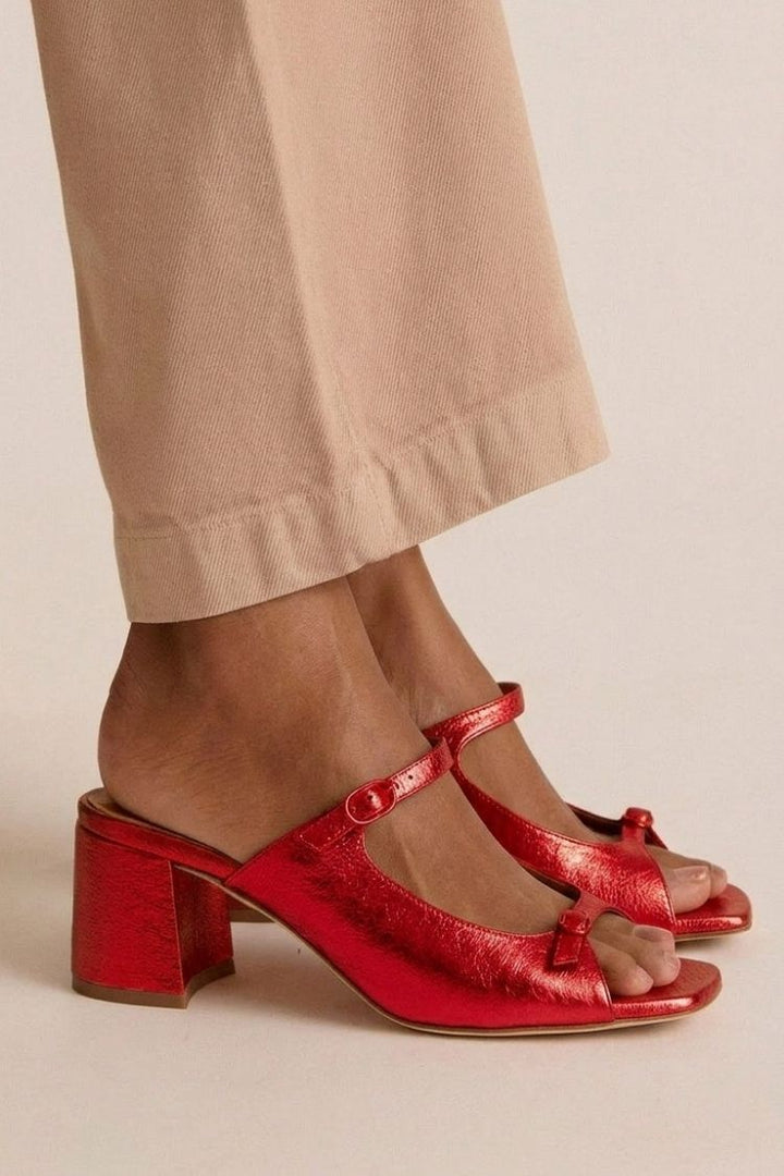 Tallulah – Gold Colour-Block Cut-Out Slingback Chunky Heels – Byron Grace