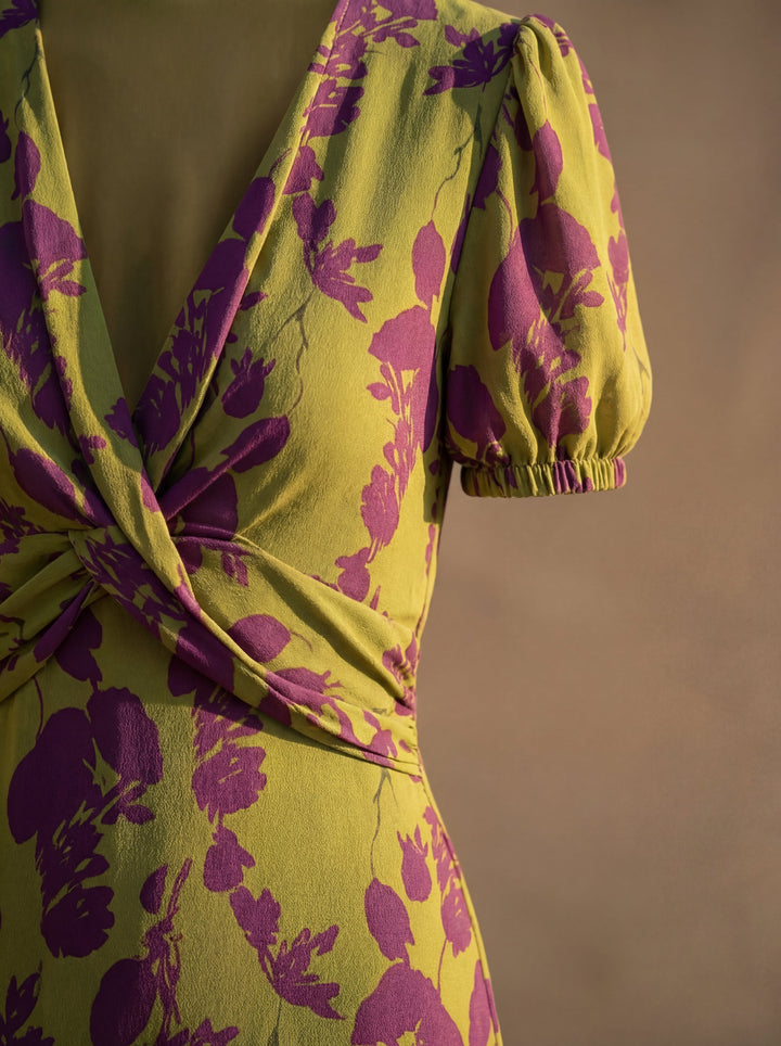 Lily - Elegant Silk Dress