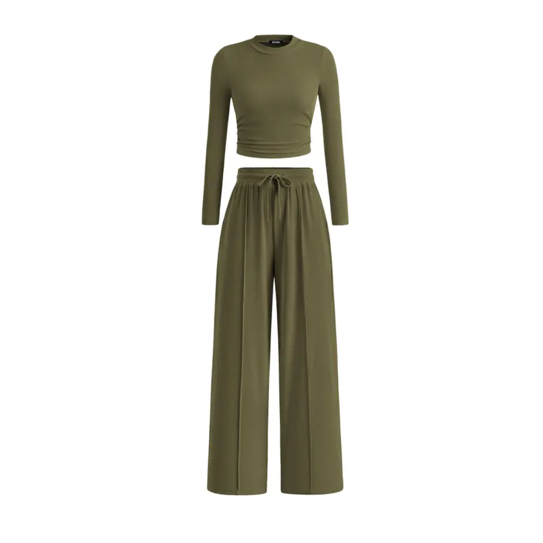 SOLÈNE™ – Ribbed Knit Crop & Wide Leg Lounge Set