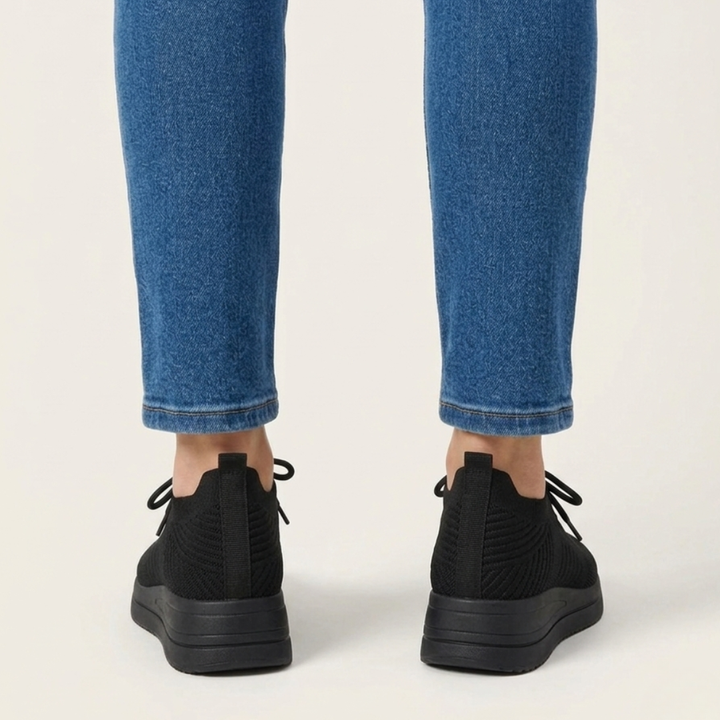 Bonnie – Comfortable Platform Walking Shoes