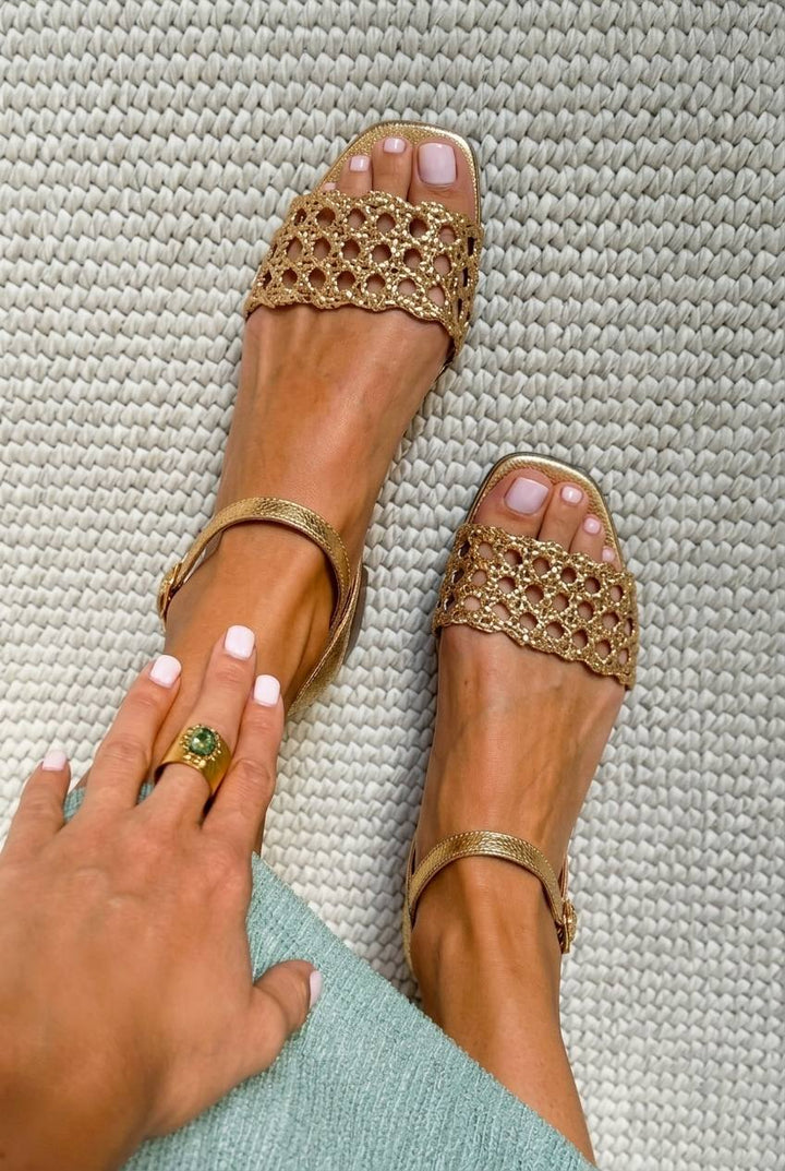 Celeste – Gold Chic Woven Metallic Flat Square-Toe Sandals – Byron Grace
