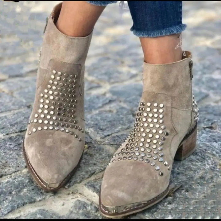 Yasmin – Chunky Suede Pointed Boots with Studs – Byron Grace
