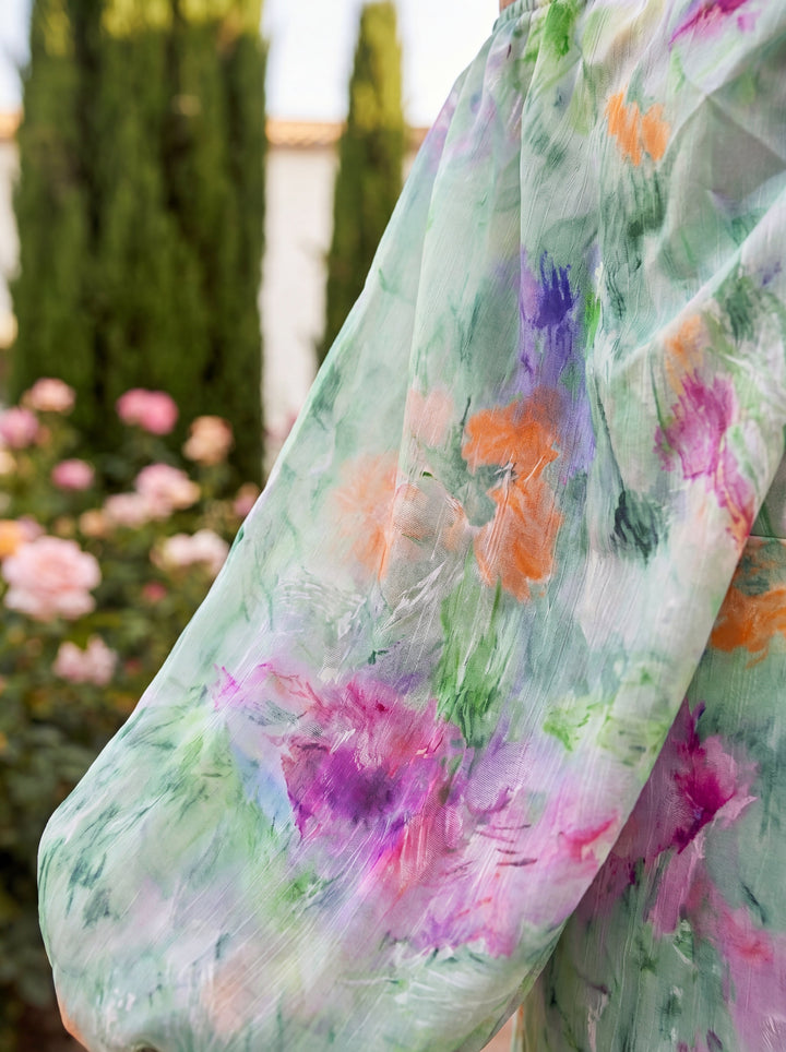 Freya - Elegant Lindaraja Dress in Luxurious Fabric