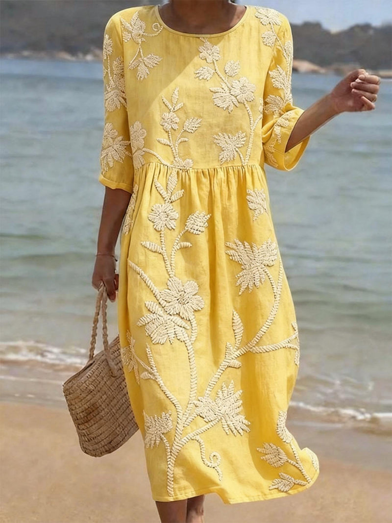 Verity - Casual Women's Dress with Floral Print