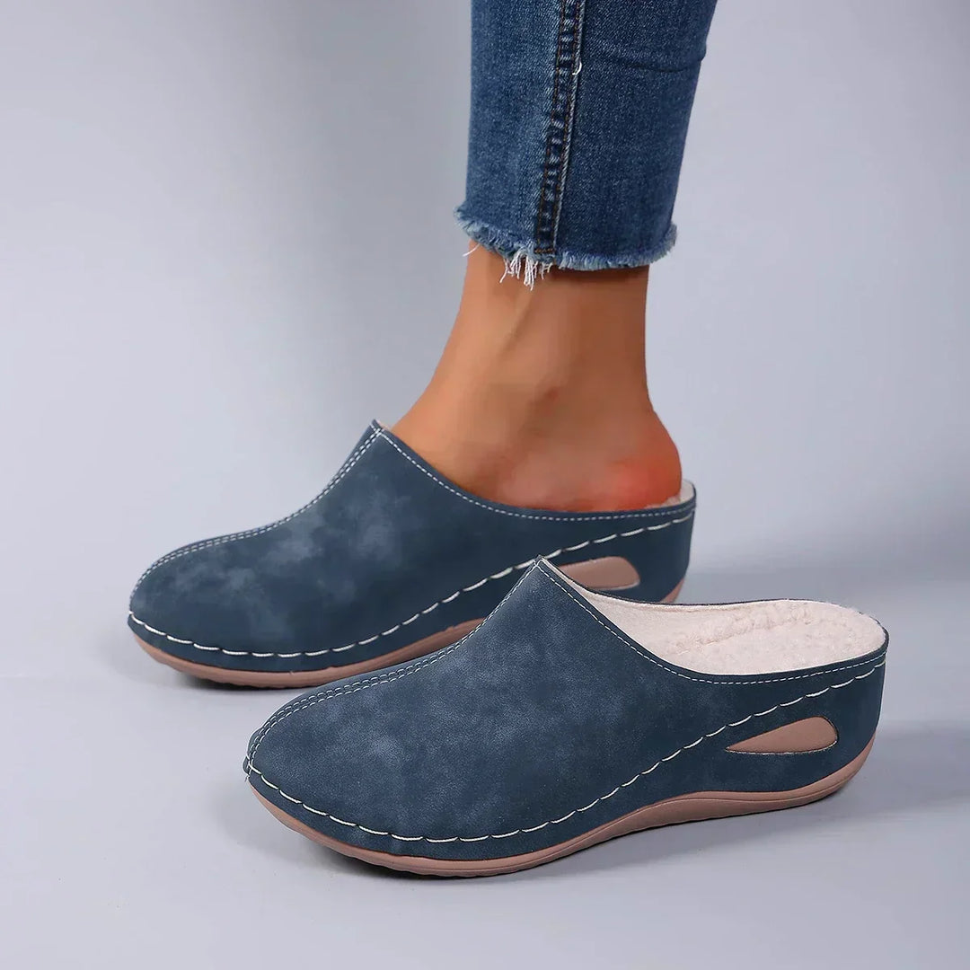 Dahlia – Orthopaedic Comfort Slippers