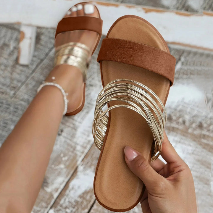 Rhiannon - Desert Glamour Sliders