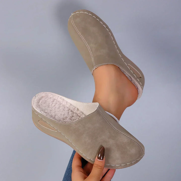 Dahlia – Orthopaedic Comfort Slippers