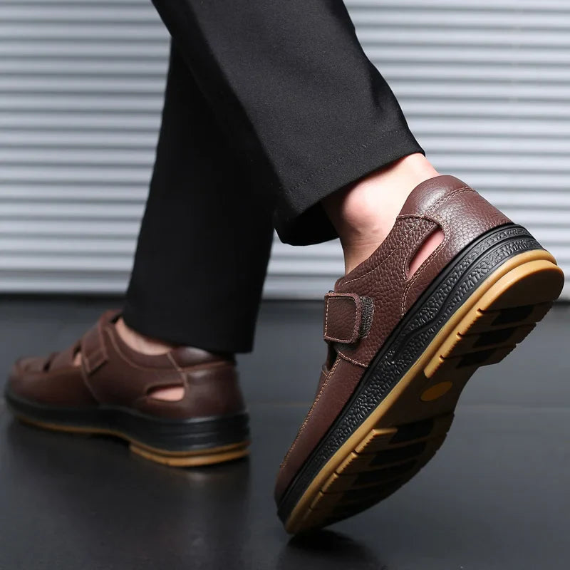 Callum - Leather Closed-Toe Sandals