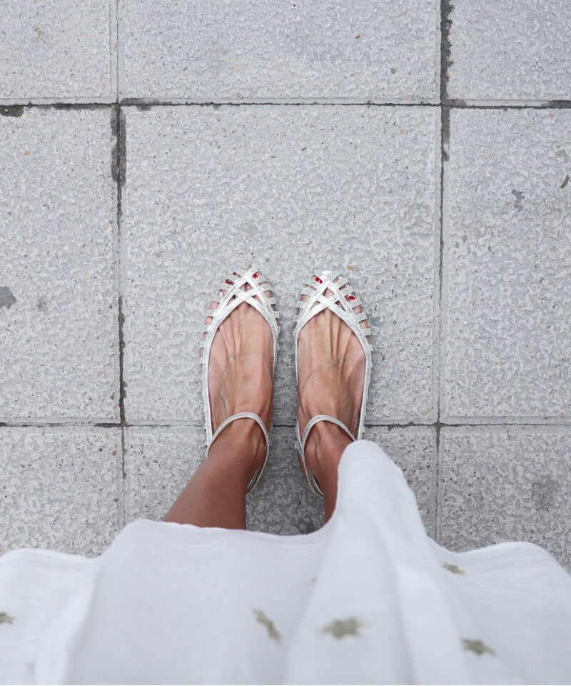 Uma – Silver Round-Toe Cut-Out Sandals with Ankle Strap – Byron Grace