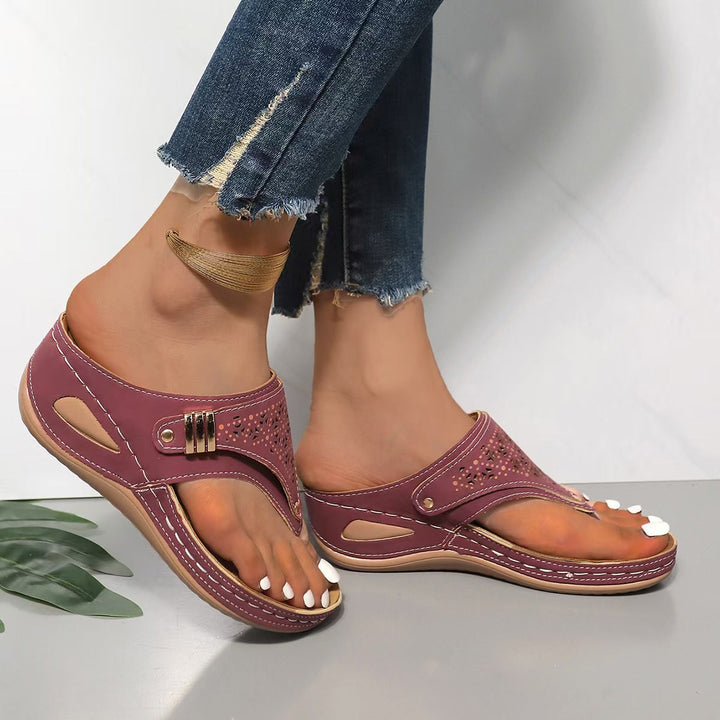Juno – Comfortable Wedge Sandals for Everyday Wear