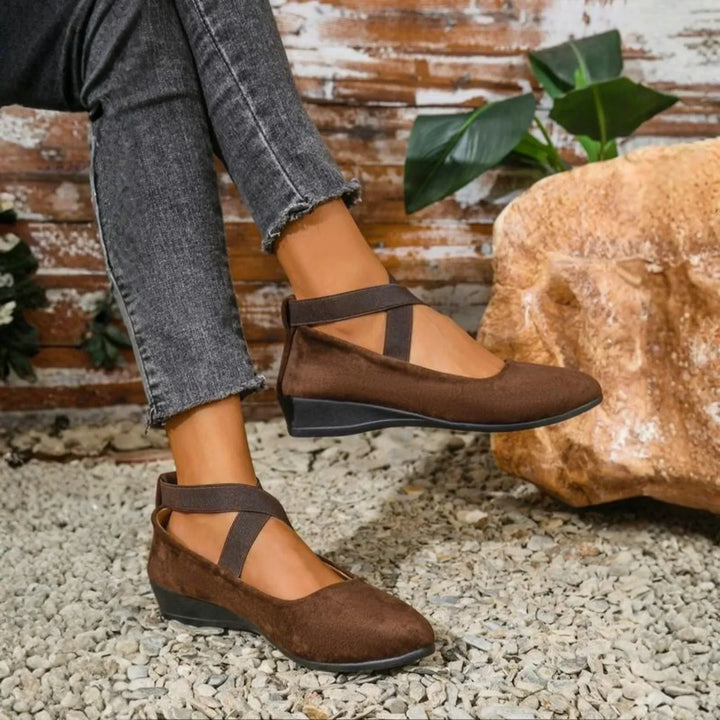 Ada – Closed Wedge Ballerina Shoes