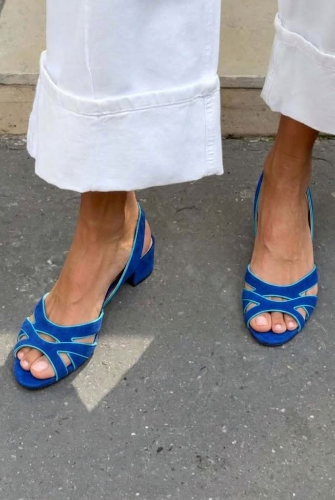 Cora – Interlocking Flat Cut-Out Peep-Toe Sandals – Byron Grace