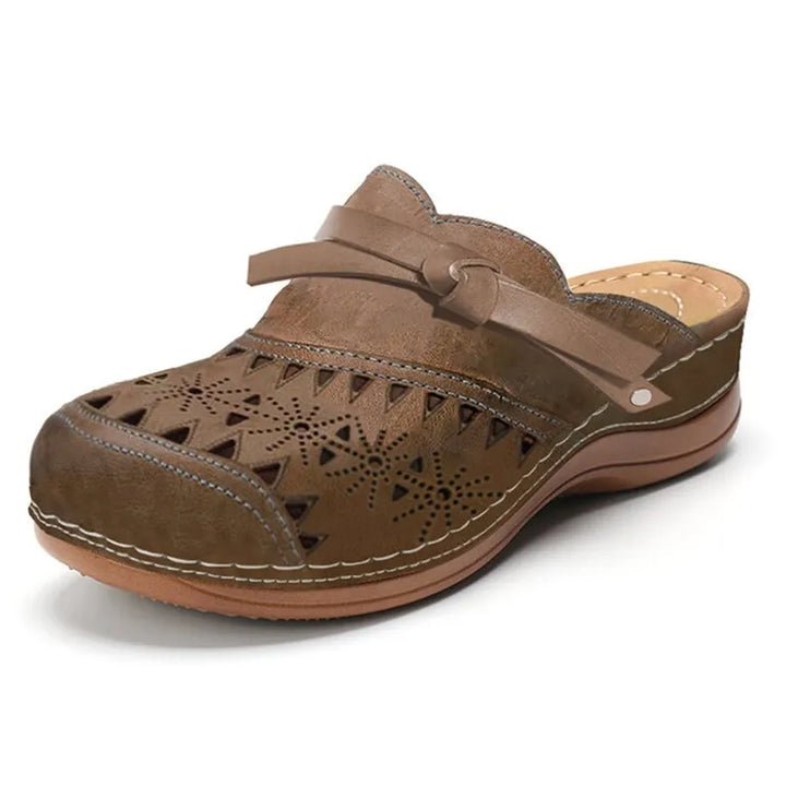 Vivi – Orthopaedic Comfort Clogs for Everyday Wear