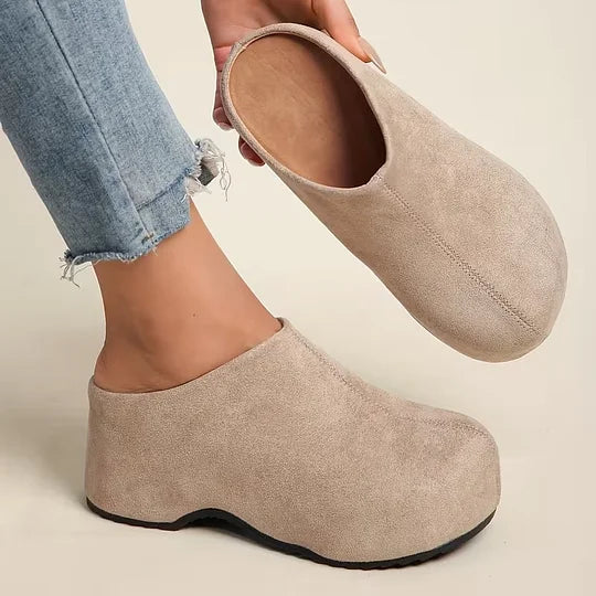 Fallon – Lightweight Comfort Mule Shoes