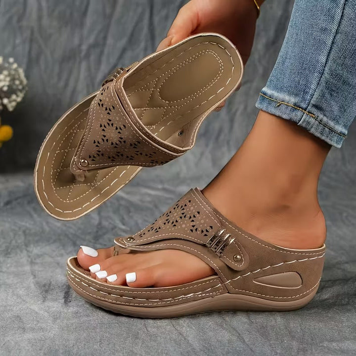 Juno – Comfortable Wedge Sandals for Everyday Wear