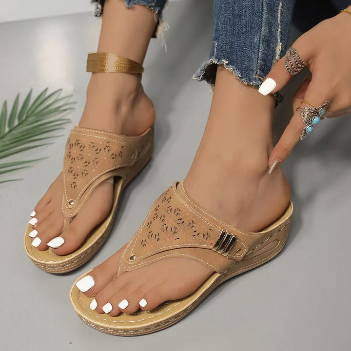 Juno – Comfortable Wedge Sandals for Everyday Wear